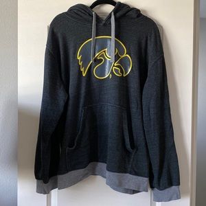 Heathered Black Iowa Hawkeyes Pullover Hoodie